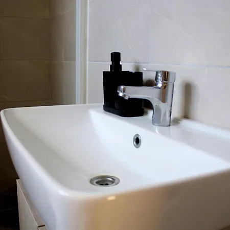 Fanis House Apartament